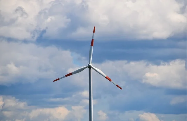 aerogenerador-domestico-tamano